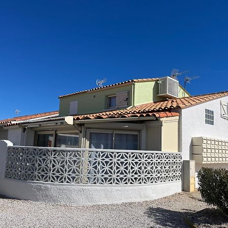 Location De Villa Numero 3 Renovee En Residence 르발카레스 외부 사진