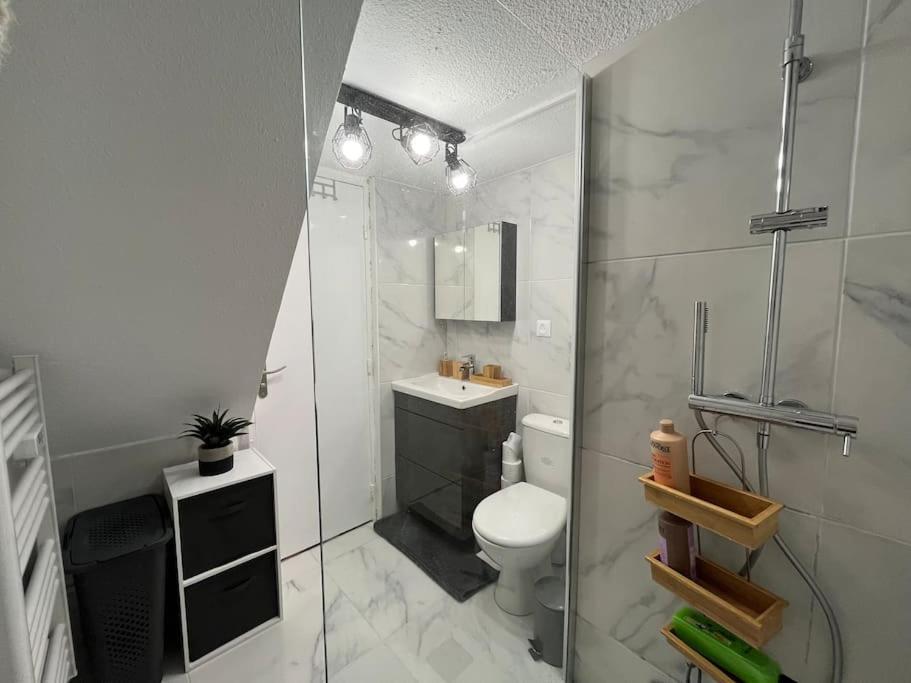 Location De Villa Numero 3 Renovee En Residence 르발카레스 외부 사진