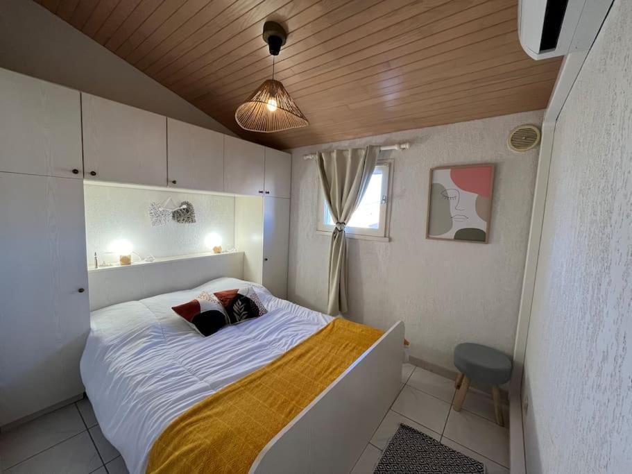 Location De Villa Numero 3 Renovee En Residence 르발카레스 외부 사진